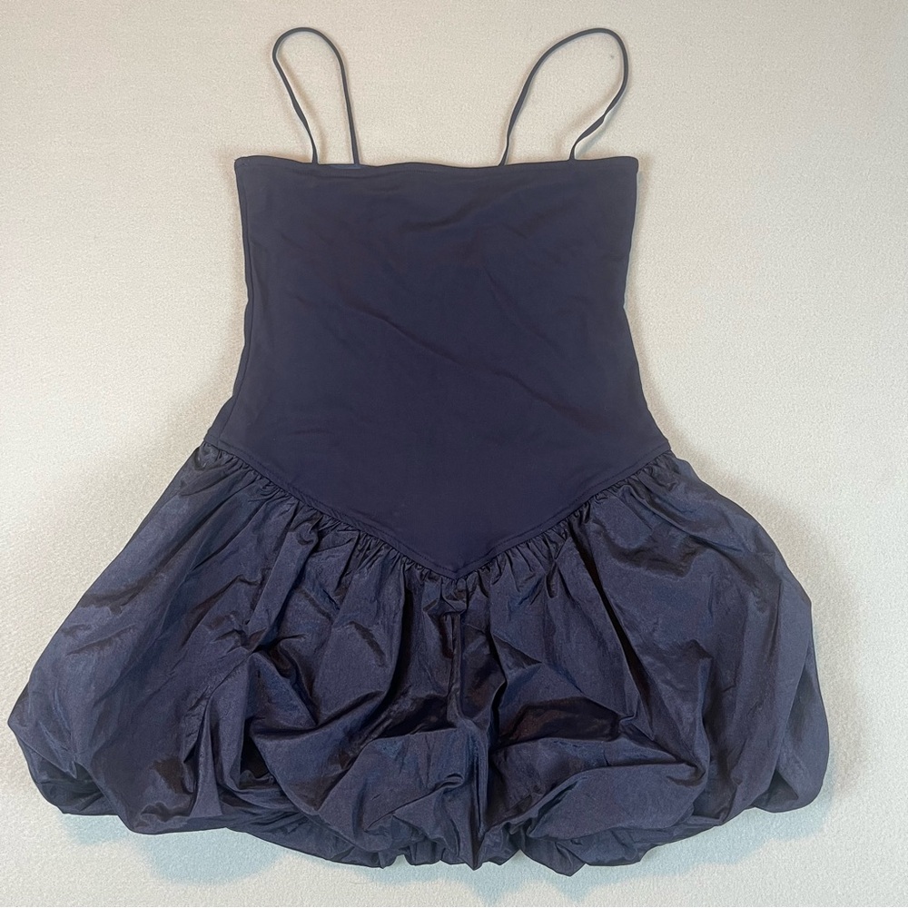 NWT Edikted Navy Blue Bubble Hem Mini Dress Basque Waist Strappy Size Small